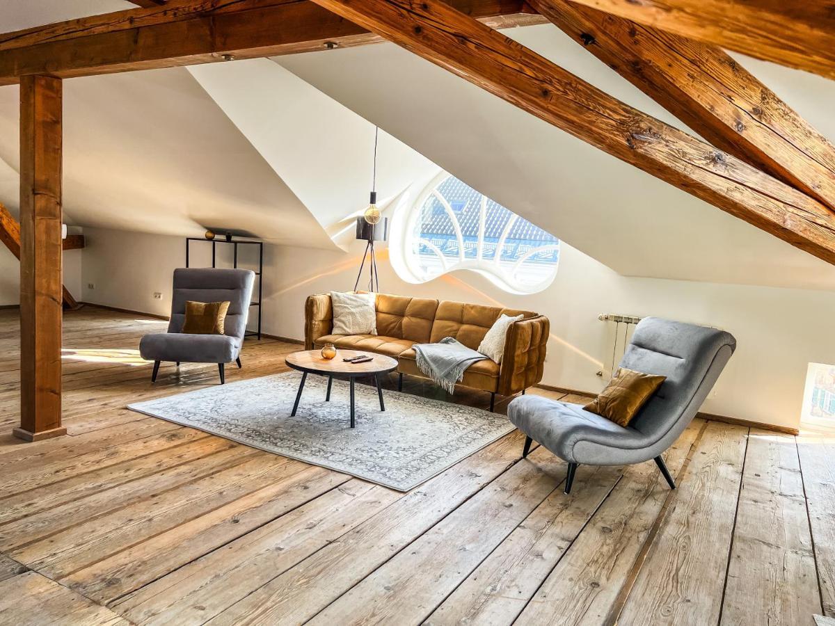 Loft-Wohnung Im Herzen Von Prien - 100M2 - Smarttv מראה חיצוני תמונה