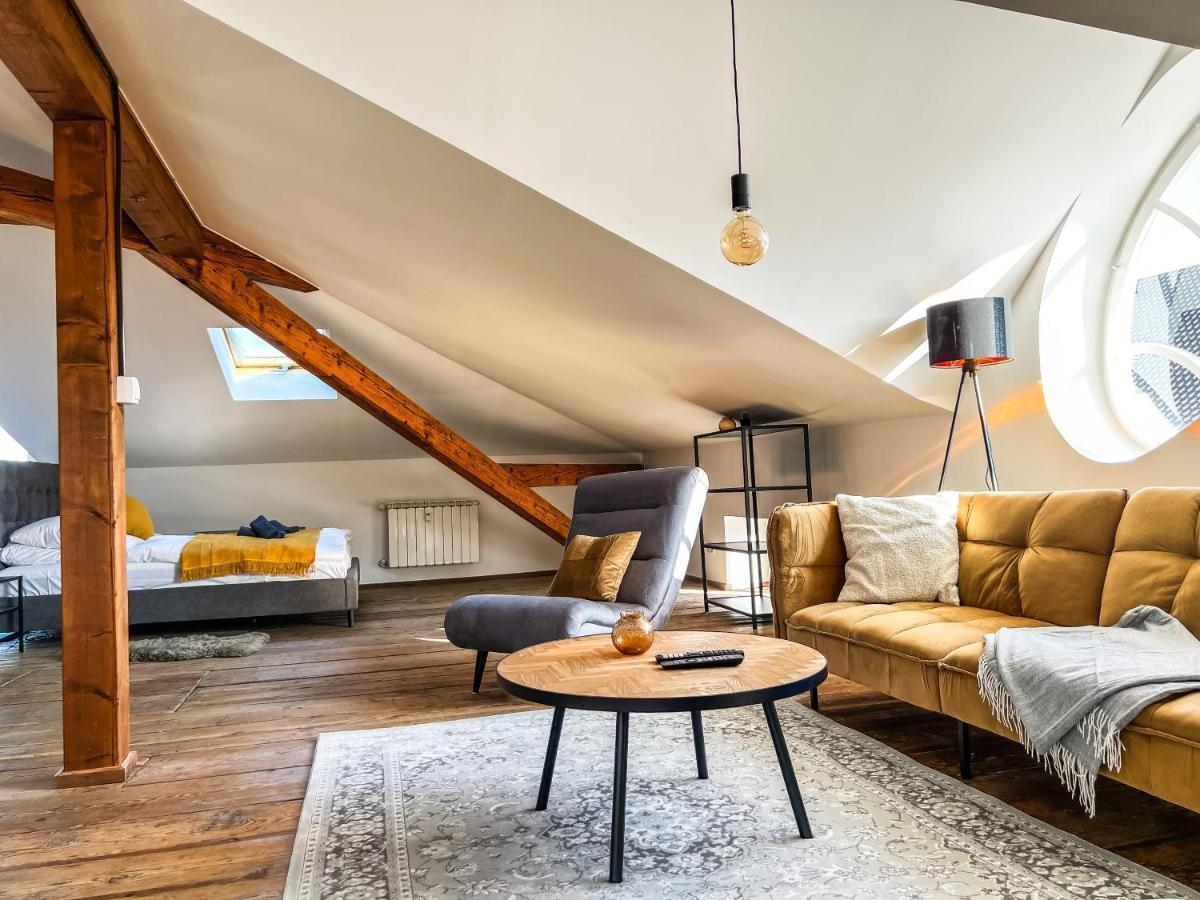 Loft-Wohnung Im Herzen Von Prien - 100M2 - Smarttv מראה חיצוני תמונה